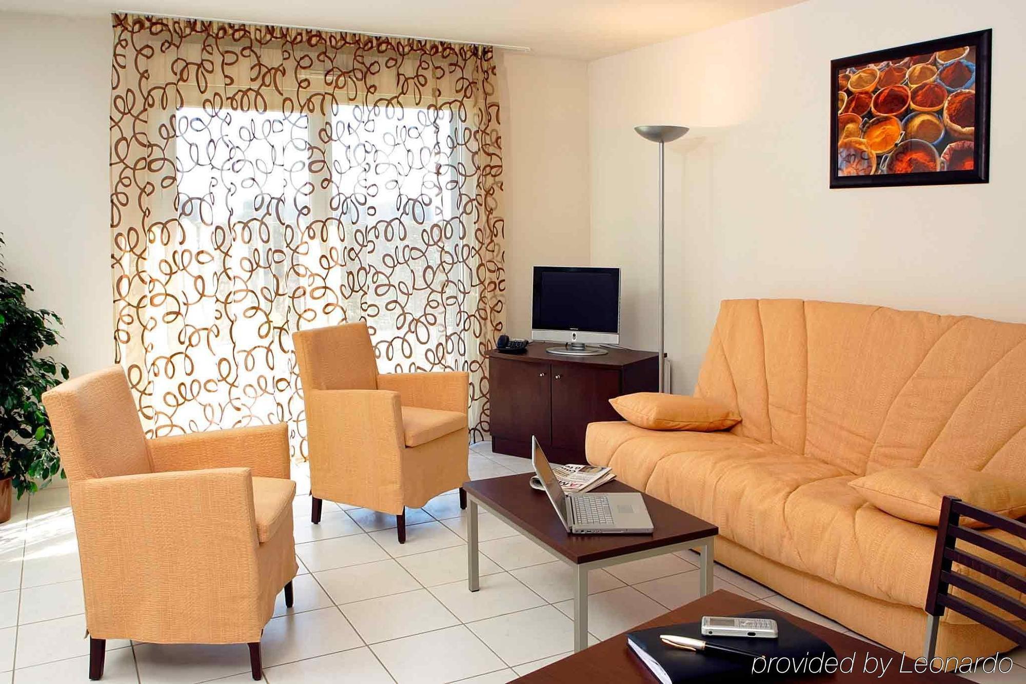 Fasthotel Clermont-Ferrand غيرزا المظهر الخارجي الصورة